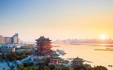 旅行：江西南昌，風景秀麗，八一起義之地，值得一去|南昌|滕王閣|江西_新浪網